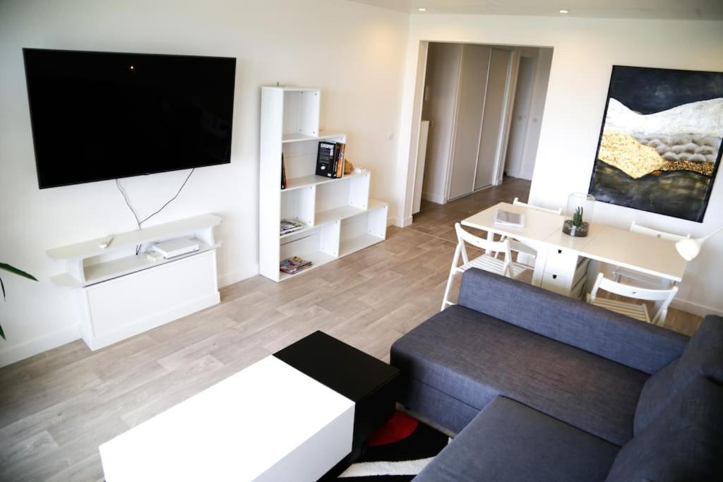 Apartament Le Refuge Blesois Avec Parking Prive - Blesois Refuge With Private Parking Blois Zewnętrze zdjęcie