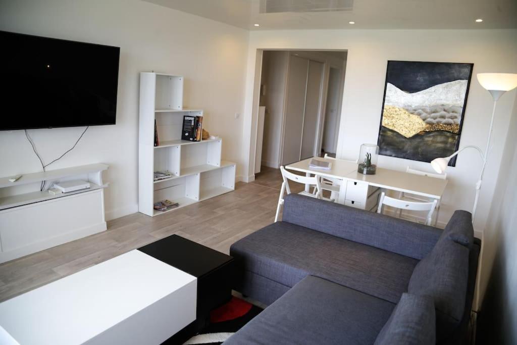 Apartament Le Refuge Blesois Avec Parking Prive - Blesois Refuge With Private Parking Blois Zewnętrze zdjęcie